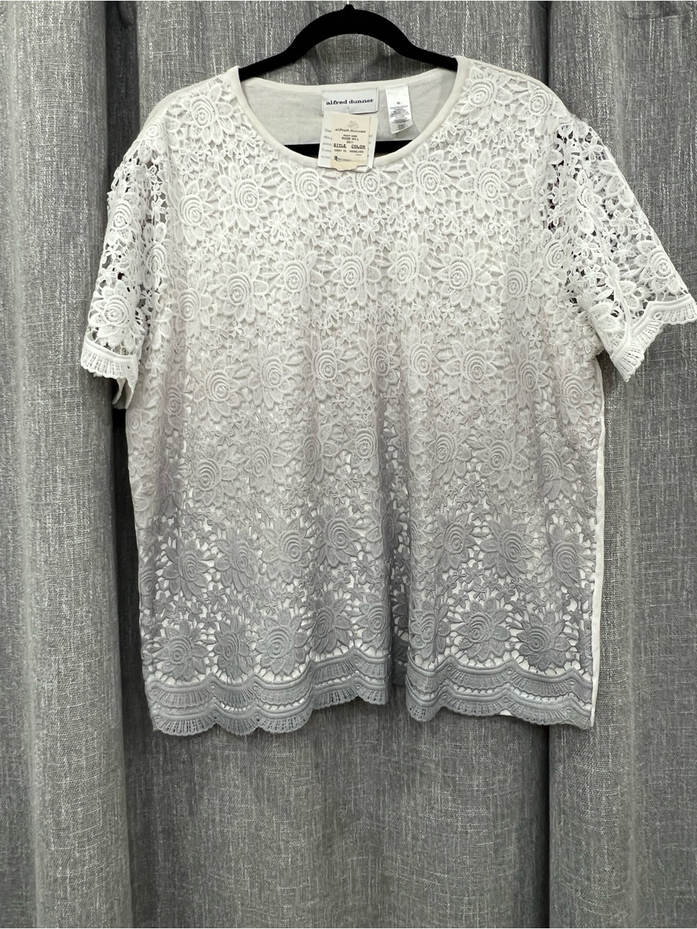 Alfred Dunner White Floral Lace Short Sleeve Blouse